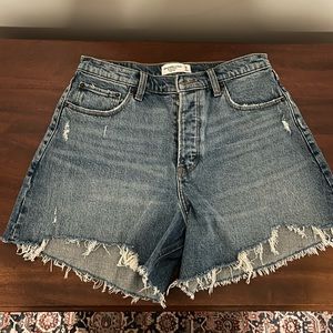 Women’s Abercrombie & Fitch Dad Curve Love denim jean shorts.